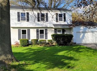 38265 Aurora Rd, Solon, OH 44139