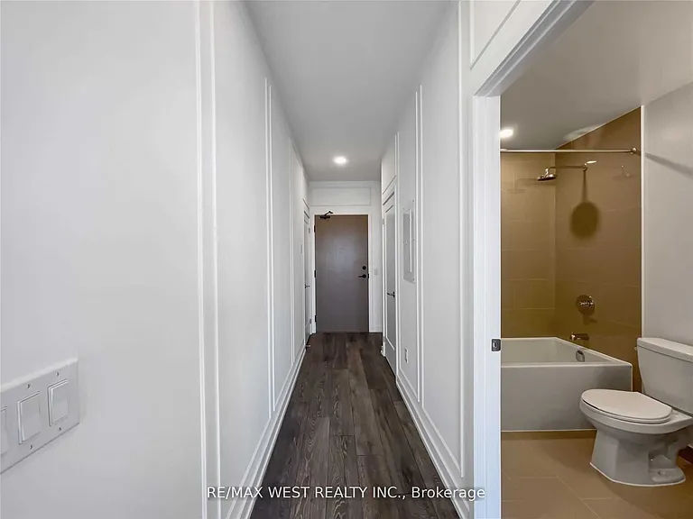 225 Sumach St #2802 — Photo 3