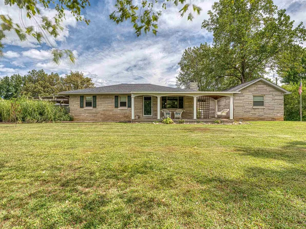 9068 Fruit Ln, Henderson, KY 42420