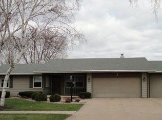 219 N 9th Ave, Winneconne, WI 54986