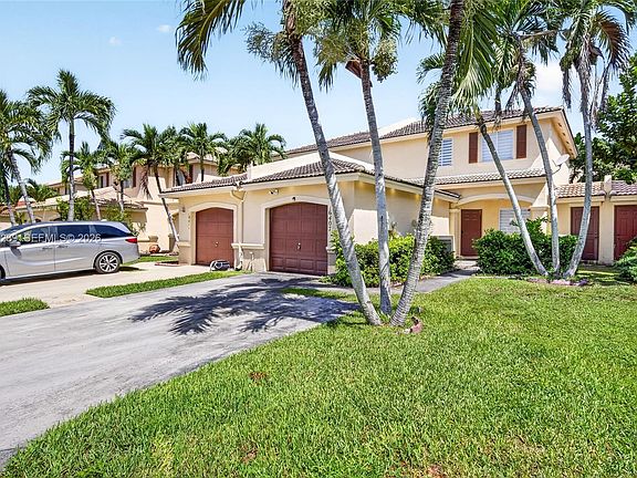 4th image of 16407 SW 73rd Ter