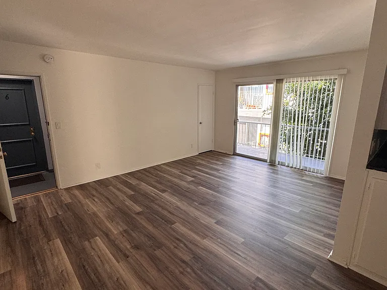 11930 Dorothy St #7 — Photo 11