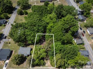 154 Loomis St, Chester, SC 29706