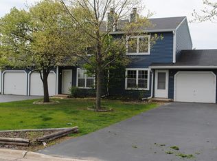 1990 Countryside Ln, Round Lake Beach, IL