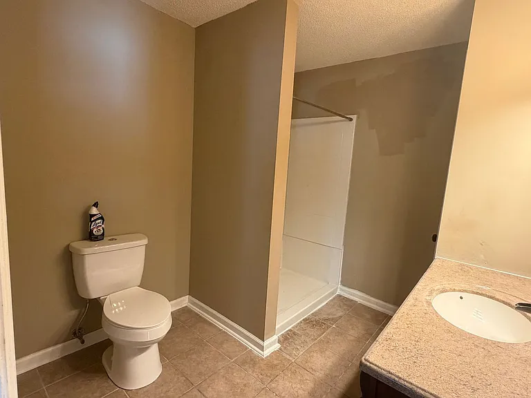 332 Quail Holw — Photo 28