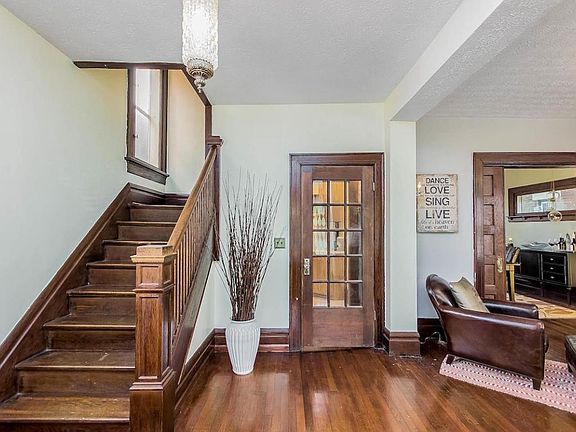 3rd image of 310 Linwood Ave