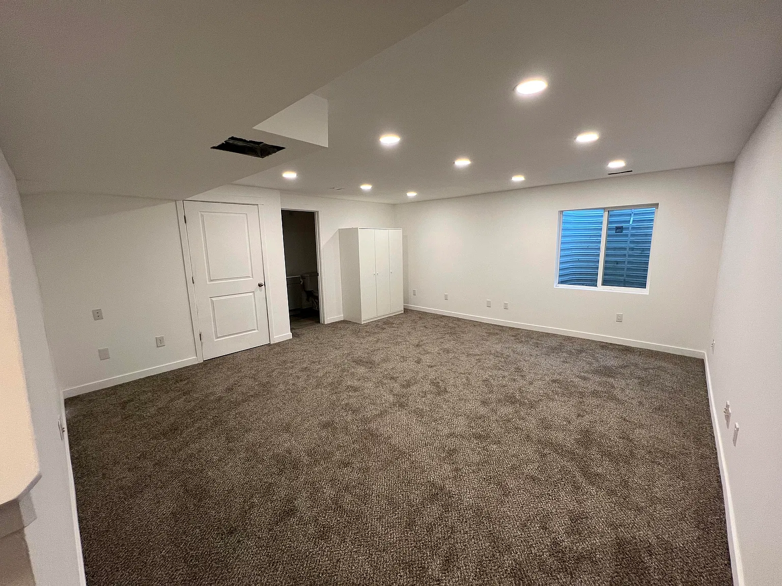 1114 E Dogwatch Dr — Photo 4