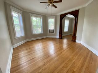 3455 W Parker Ave #3, Chicago, IL 60647