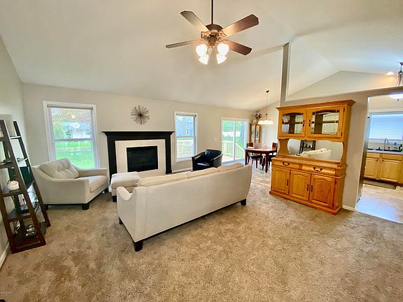4th image of 2604 Tall Trees Ave