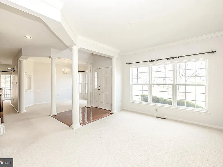 171 Madison Way — Photo 1