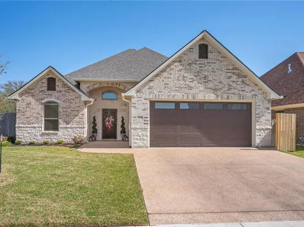 2914 Goldberg Dr, Bryan, TX 77808
