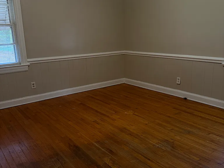 208 Ridgewood Dr — Photo 7