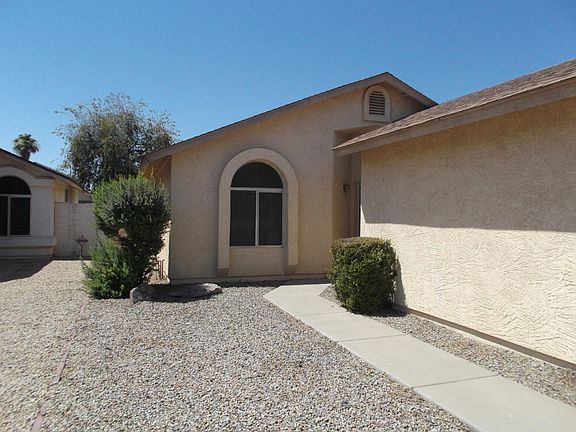 3rd image of 3639 W Wahalla Ln