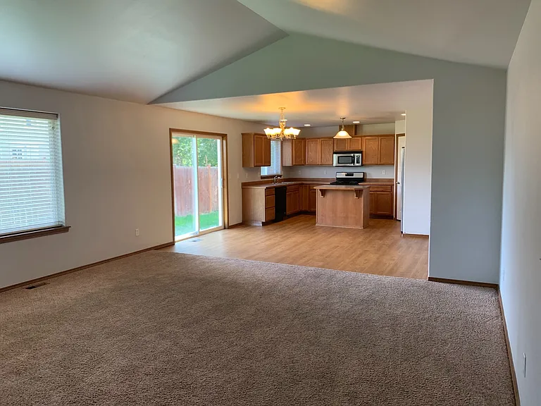 201 W Maci Ct — Photo 7