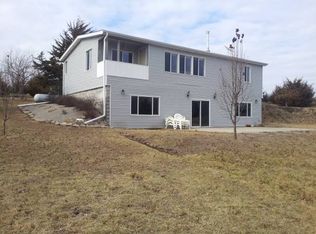 546 Timberline Dr, Melrose, IA 52569