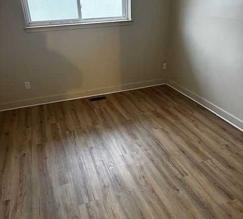 4th image of 2057 12th St #2065