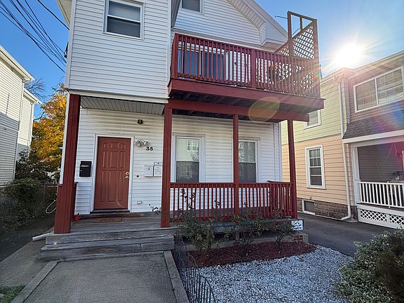 2nd image of 35 Lincoln St #4-0