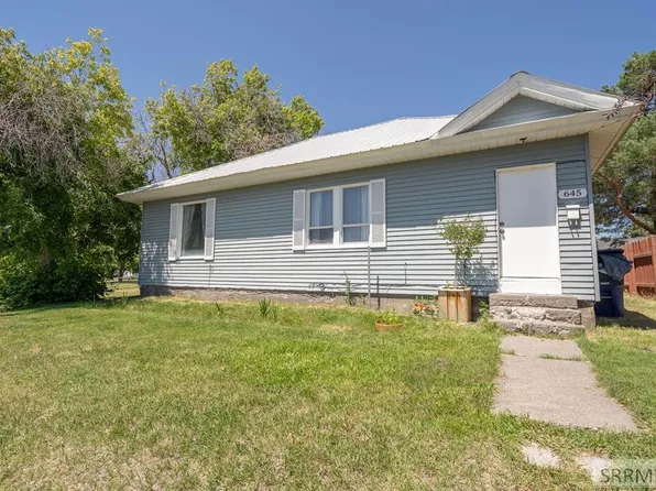 645 W 1 N, Saint Anthony, ID 83445