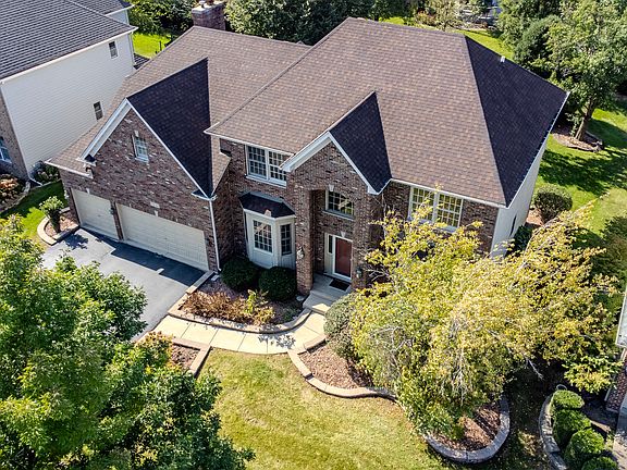 5th image of 3219 Tall Grass Dr