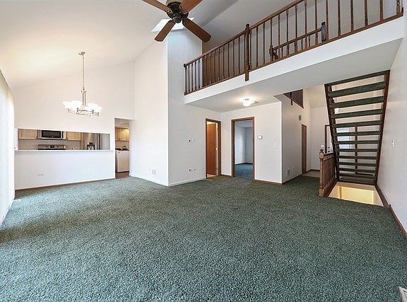 4th image of 3004 Carlton Ct