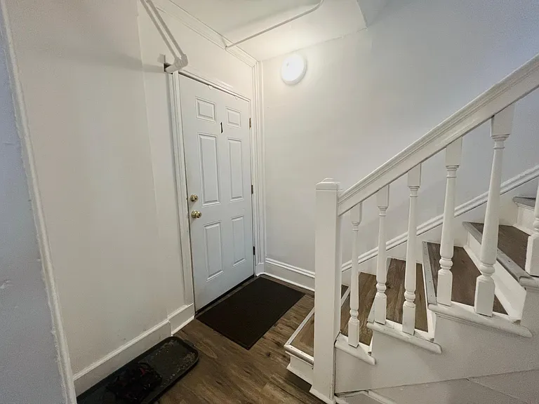 2449 Pillsbury Ave S #1 — Photo 21