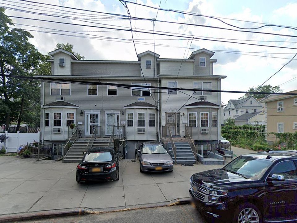 1st image of 10754 166th St