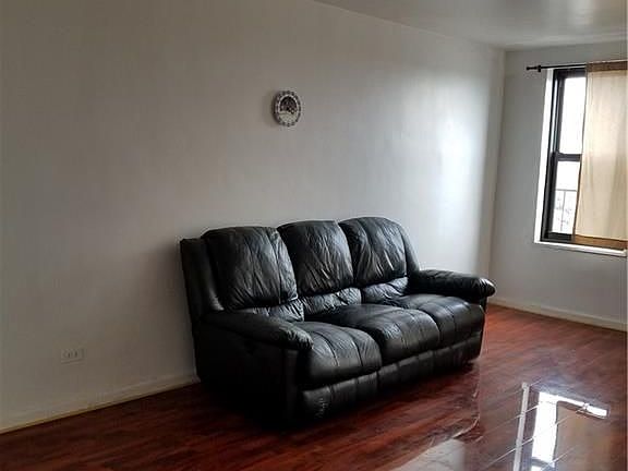 5th image of 2270 Plumb 1 St #6G