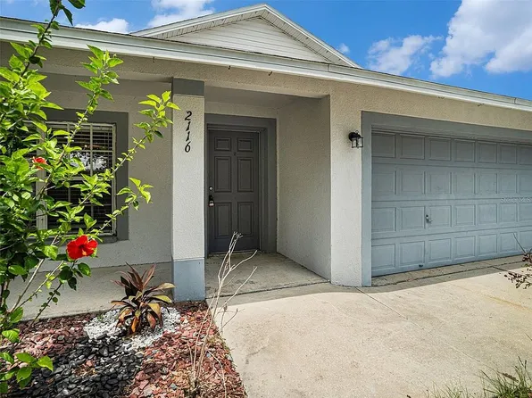 2116 Delightful Dr, Ruskin, FL 33570