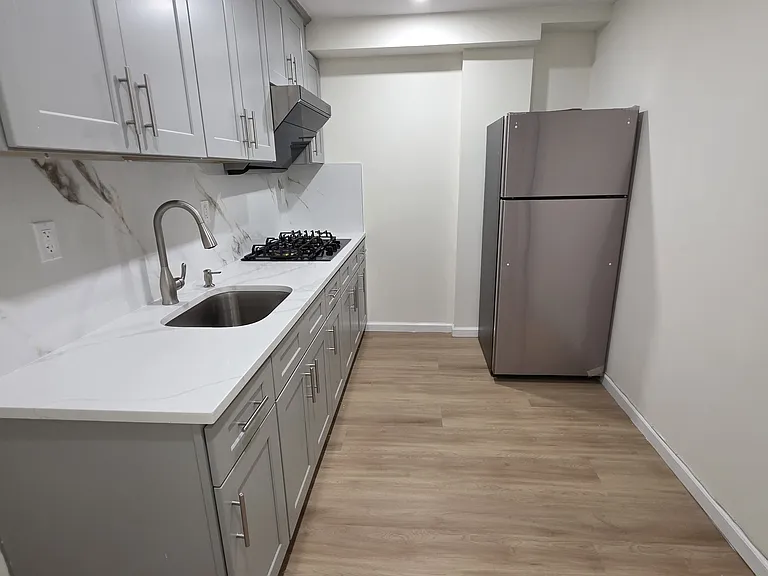 787 Olympia Blvd #1 — Photo 52