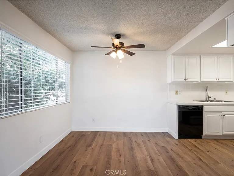 972 W 14th St #3 — Photo 18