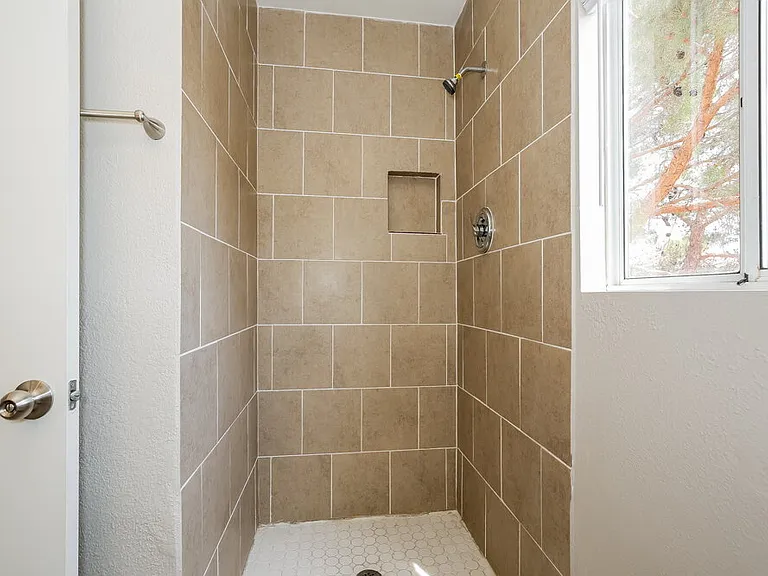 3201 Cheltenham St — Photo 15