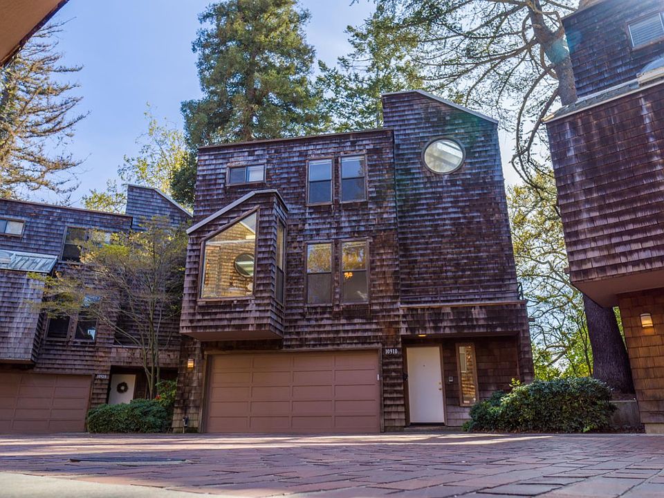 1st image of 10910 Lucky Oak Ct