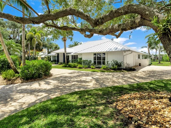 34 Cache Cay Dr, Vero Beach, FL 32963