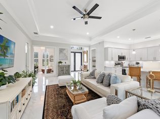 463 22nd Ave NE, Naples, FL 34120