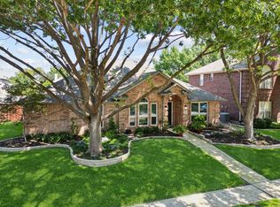 701 Butternut Dr, Garland, TX 75044