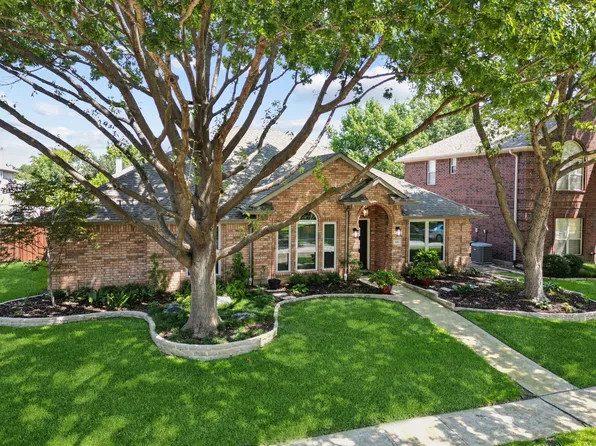 701 Butternut Dr, Garland, TX 75044