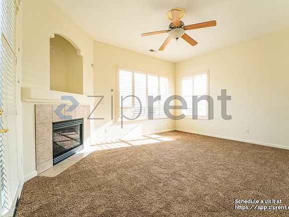 2nd image of 100 Canterbury Ct