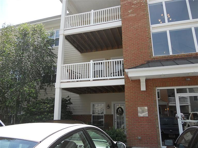 2nd image of 4219 Reserve Rd APT 201