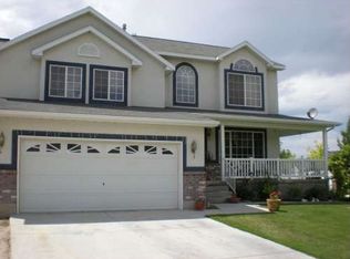 685 Country Clb, Stansbury Park, UT 84074