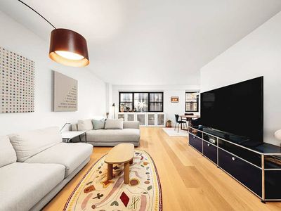 176 E 77th St APT 5E, New York, NY, 10075