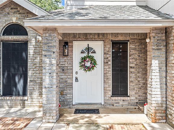 2nd image of 7609 Timber Crest Dr
