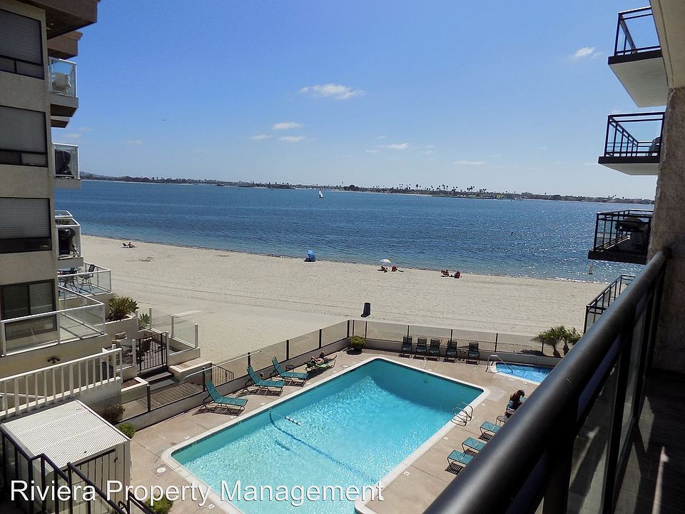 1st image of 3916 Riviera Dr Unit 404