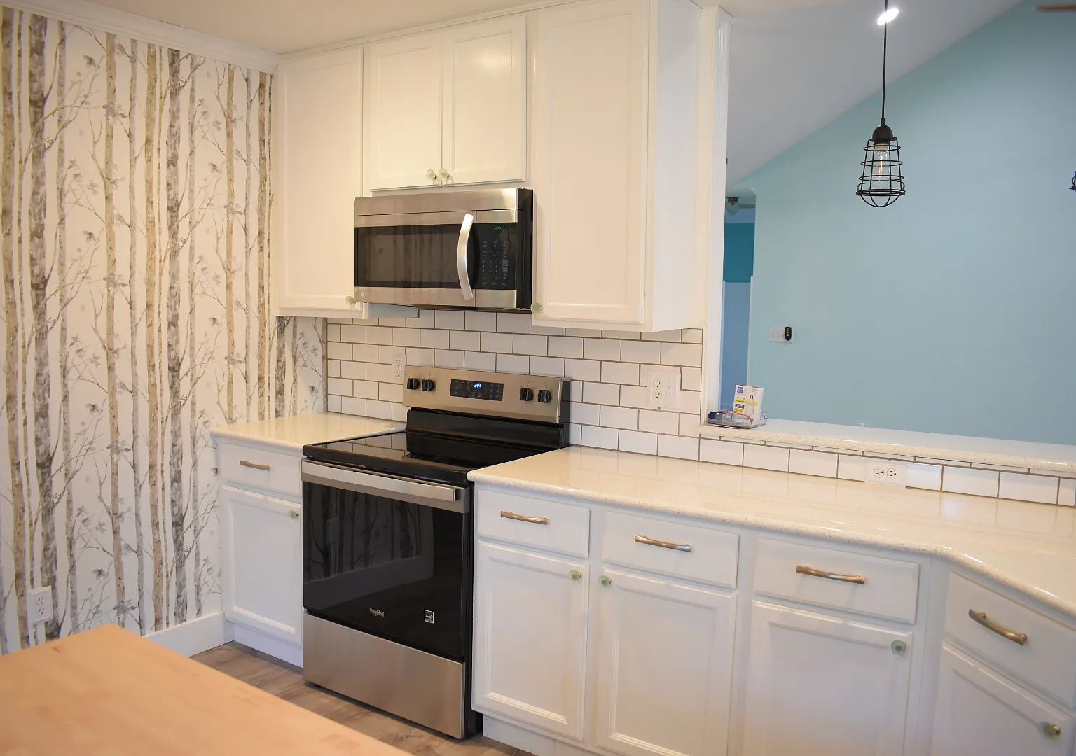 3 bed, 2000 sqft, $2,395 — Photo 4