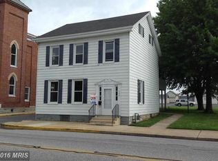136 E Baltimore St, Greencastle, PA 17225