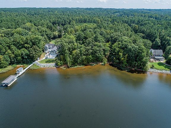 5th image of 70 Windsong Dr