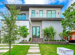 9009 Byron Ave, Surfside, FL 33154