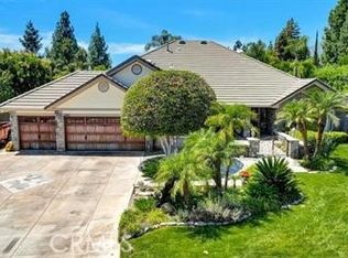 2367 Fox Ridge Way, Upland, CA 91784