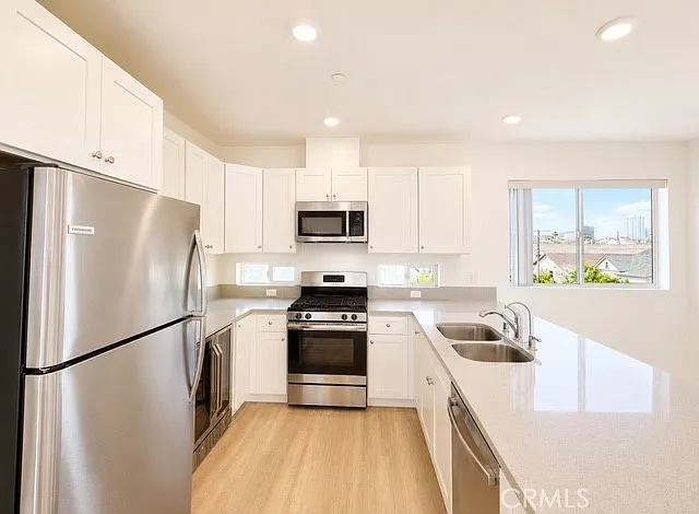 1127 S Kingsley Dr #1/2 — Photo 6