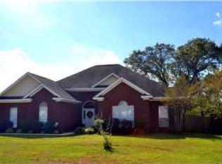 353 Laura Ct, Mobile, AL 36608
