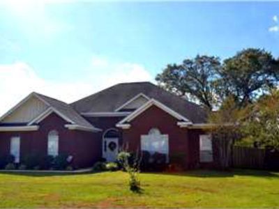 353 Laura Ct, Mobile, AL, 36608